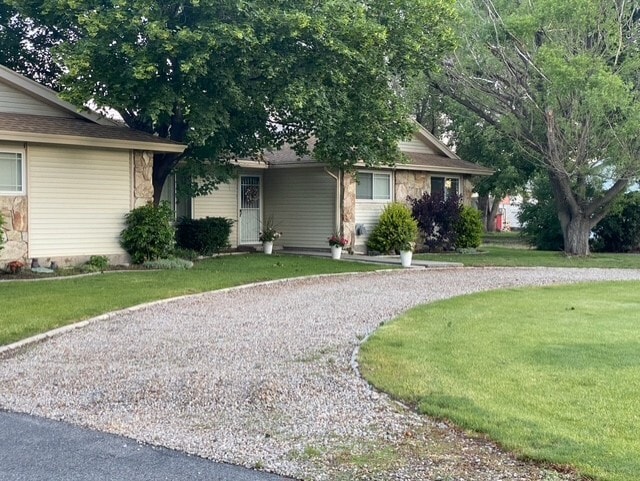 10456 S 3010 W, South Jordan, UT à vendre - Photo principale – Image 1 sur 18