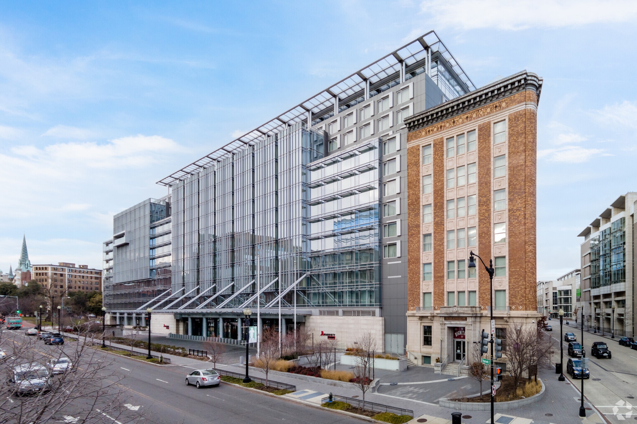 901 Massachusetts Ave NW, Washington, DC à louer Photo principale– Image 1 sur 7
