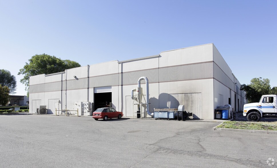 119 Val Dervin Pky, Stockton, CA à louer - Photo de l’immeuble – Image 3 sur 9