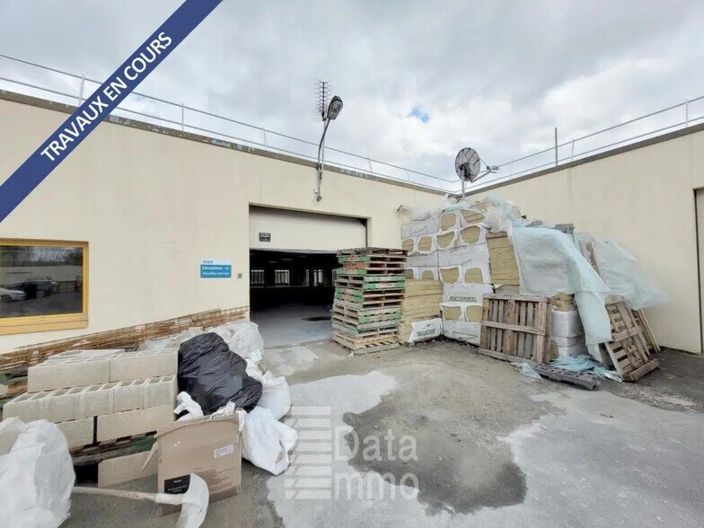 Industriel/Logistique dans Croissy-Beaubourg à louer - Photo de l’immeuble – Image 2 sur 5