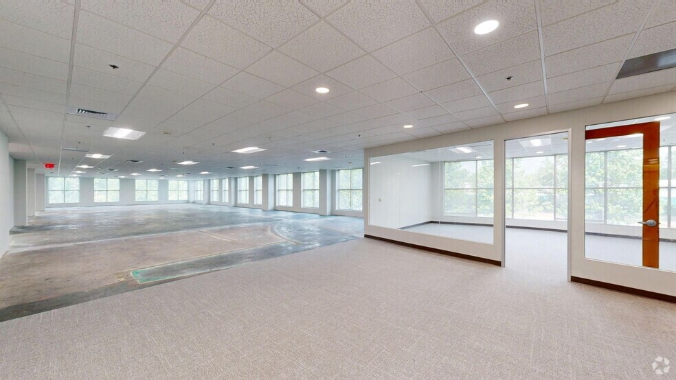 8020 Arco Corporate Dr, Raleigh, NC à louer - Numérisation 3D Matterport – Image 3 sur 32