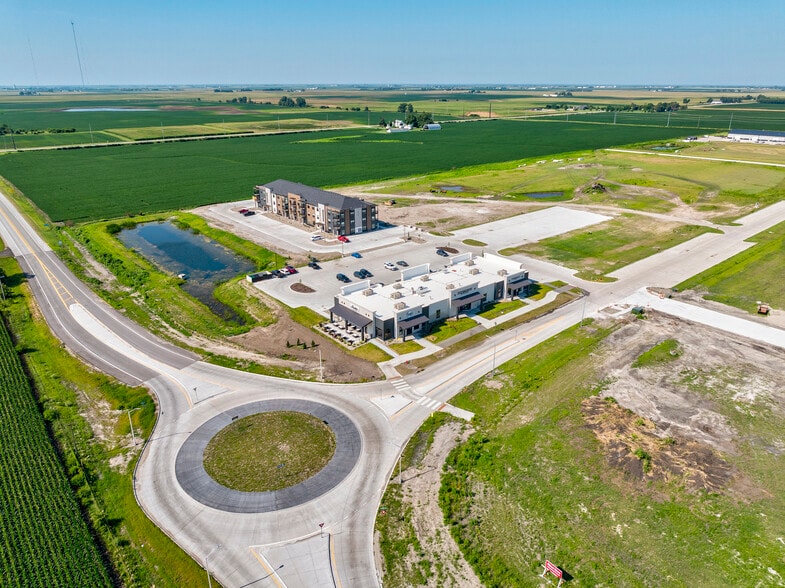 560 Main Ave, Huxley, IA à vendre - Aérien – Image 3 sur 17