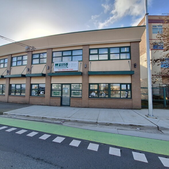 10 Esplanade Ave, Nanaimo, BC à louer - Photo de l’immeuble – Image 1 sur 1