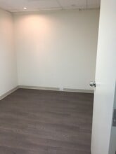 2212 Gladwin Cres, Ottawa, ON à louer Photo intérieure– Image 2 sur 8