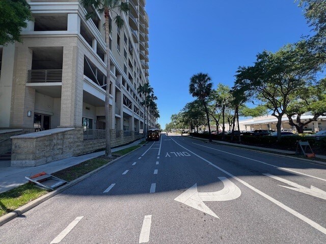 142 W Platt St, Tampa, FL à louer - Photo de l’immeuble – Image 3 sur 41