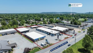 Plus de détails pour Emily Plaza 1772 -1810 W Sunset Ave – Local commercial à vendre, Springdale, AR
