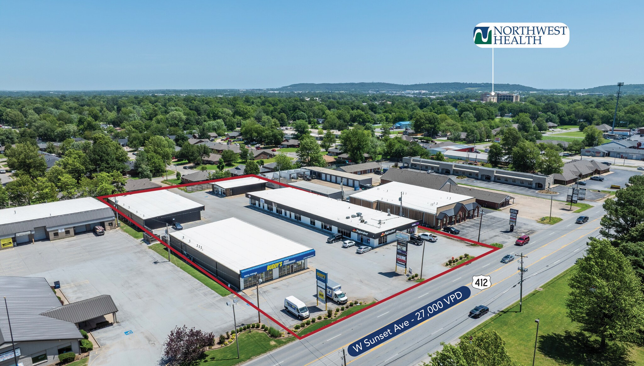 1810 W Sunset Ave, Springdale, AR à vendre Photo principale– Image 1 sur 9