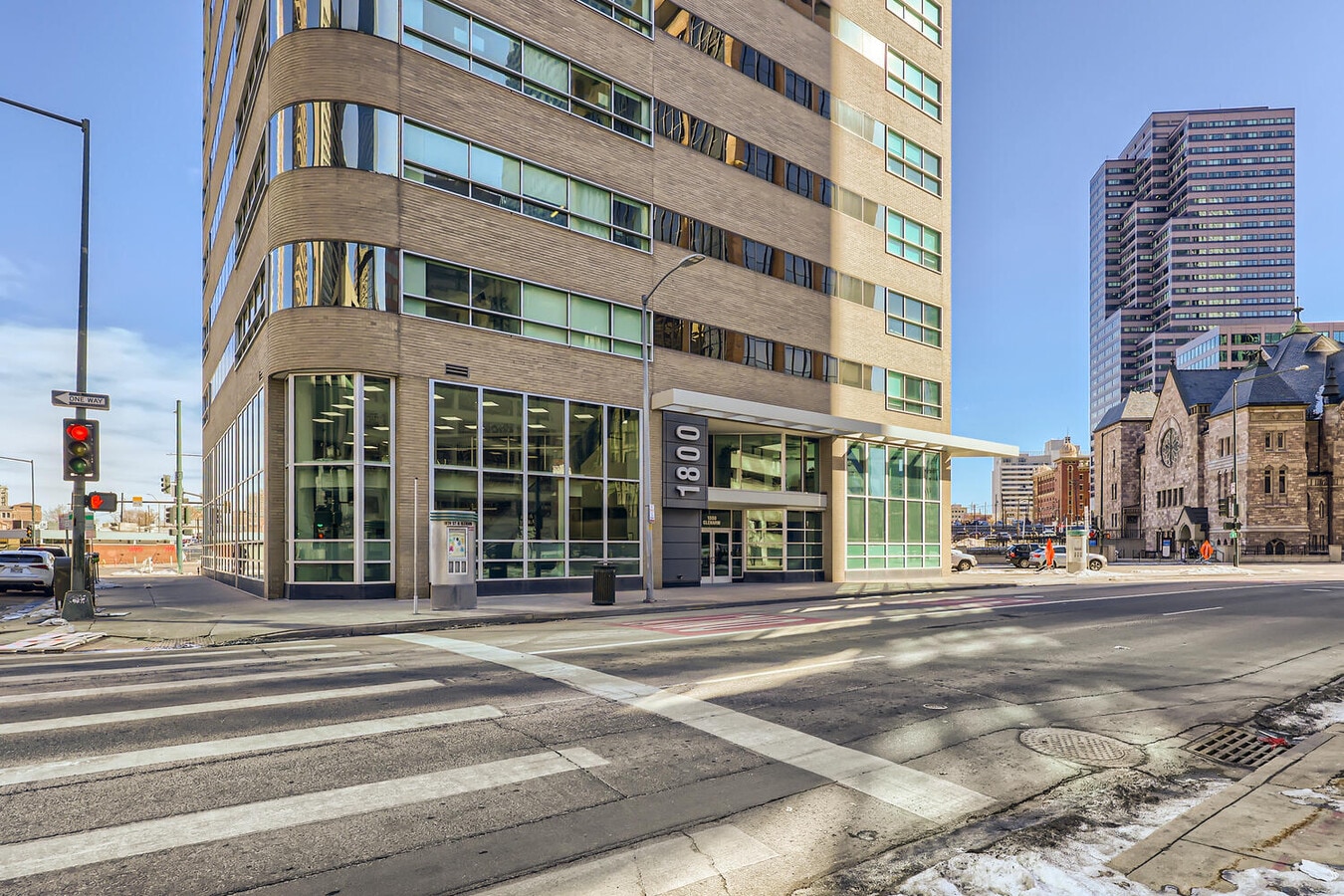 1800 Glenarm Pl, Denver, CO 80202 - Lot 701 - - Photo intérieure - Image 2 of 22
