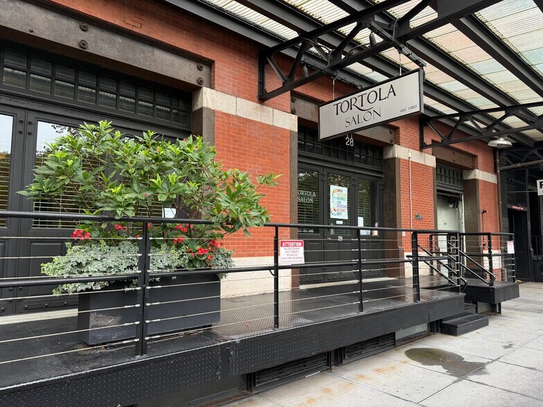 28 N Ericsson Pl, New York, NY à vendre - Photo de l’immeuble – Image 2 sur 9