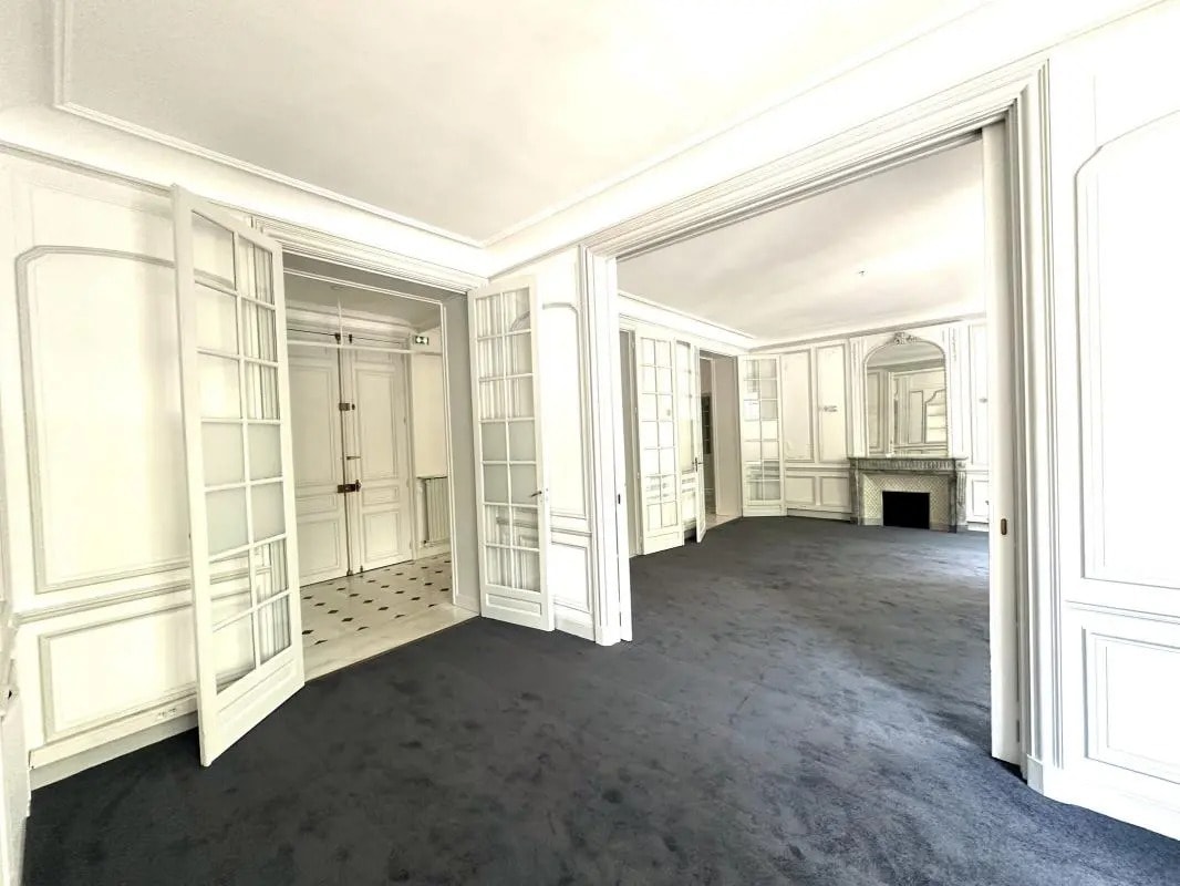 1 Rue De Chazelles, Paris à louer Photo intérieure– Image 1 sur 5