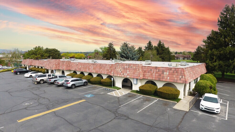 1015 S 40th Ave, Yakima, WA à vendre - Photo de l’immeuble – Image 3 sur 17