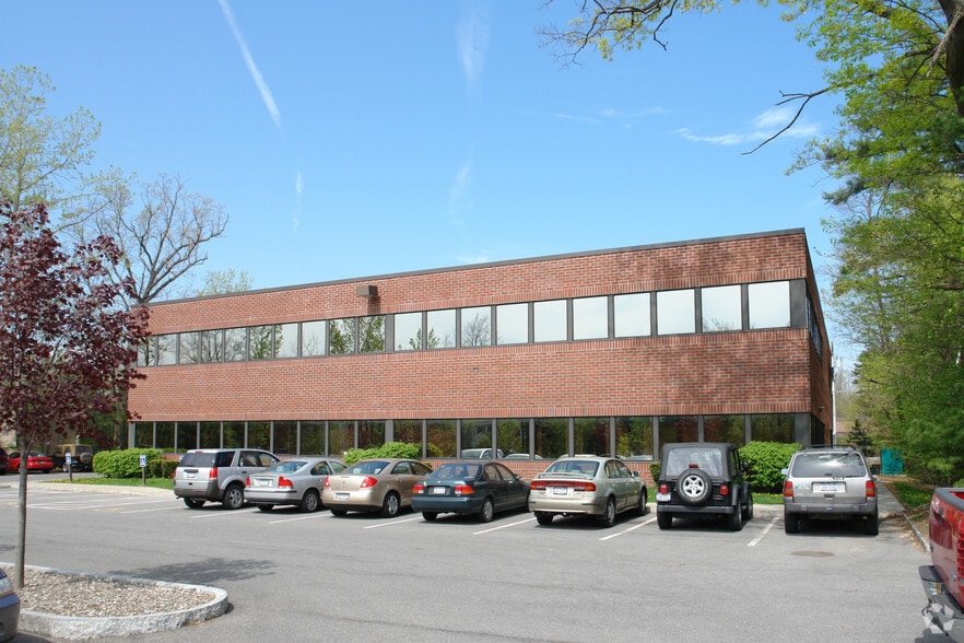 441 New Karner Rd, Albany, NY à louer - Photo de l’immeuble – Image 2 sur 2