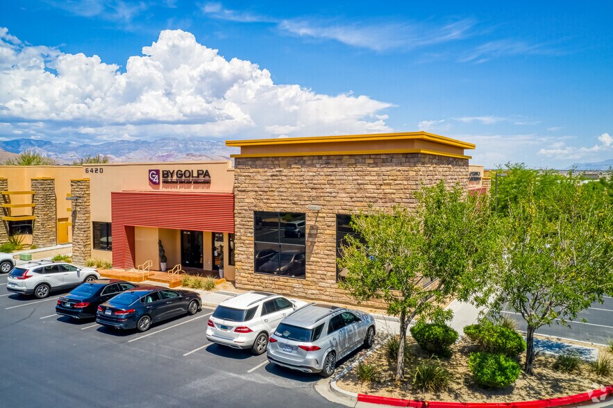 6420 Medical Center Dr, Las Vegas, NV à louer - Photo de l’immeuble – Image 1 sur 8