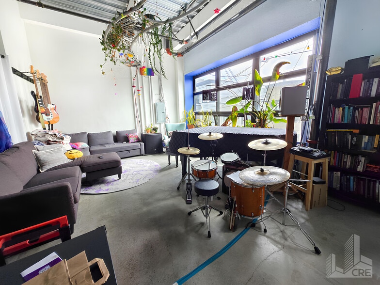 135 Dore St, San Francisco, CA à vendre - Photo de l’immeuble – Image 2 sur 6