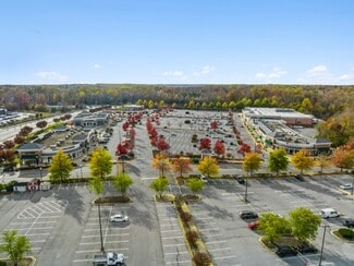 Plus de détails pour 120-132 Rosewick Rd, La Plata, MD - Local commercial à louer