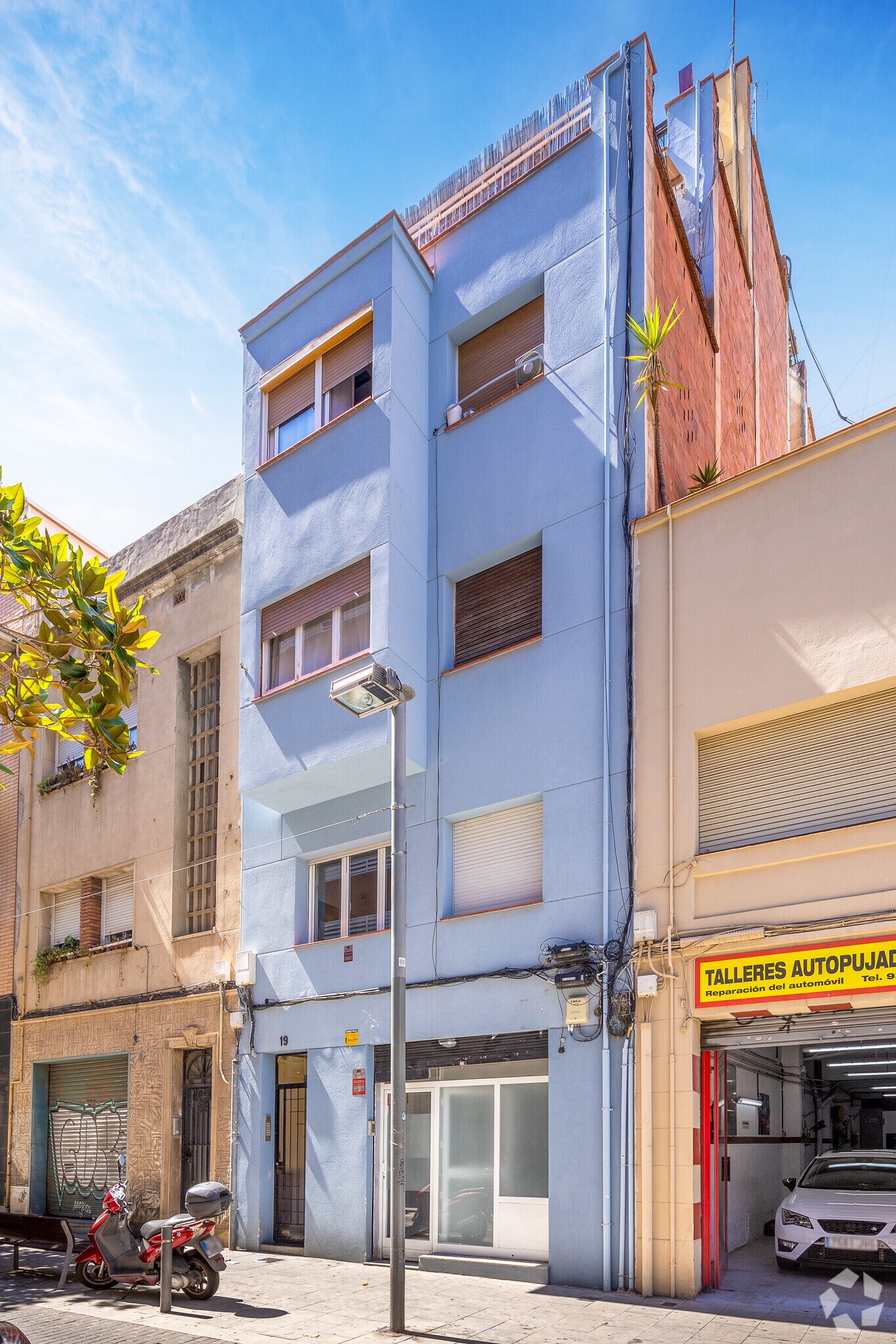 Local commercial dans Barcelone, Barcelona à louer Photo principale– Image 1 sur 2