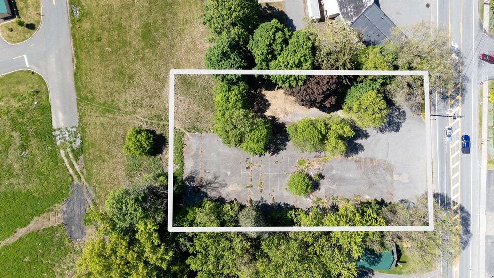 183-185 Church Ave, Ballston Spa, NY à vendre - Photo principale – Image 1 sur 21