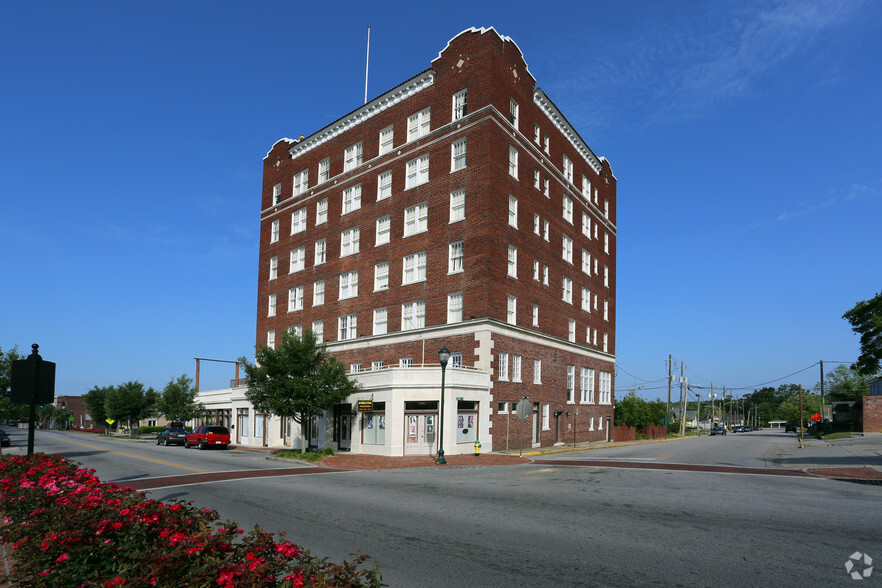 467-1469 Russell St, Orangeburg, SC à louer - Photo principale – Image 1 sur 3