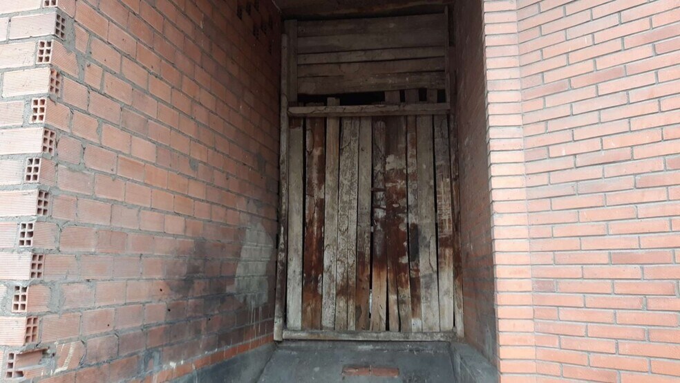 Calle de García Buelta, 40, Villablino, León à vendre - Photo de l’immeuble – Image 3 sur 10