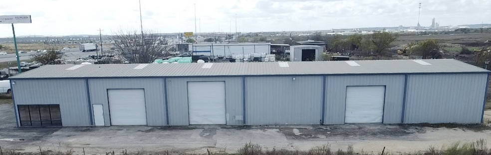 4528 S I-35, San Marcos, TX à louer - Photo de l’immeuble – Image 2 sur 6