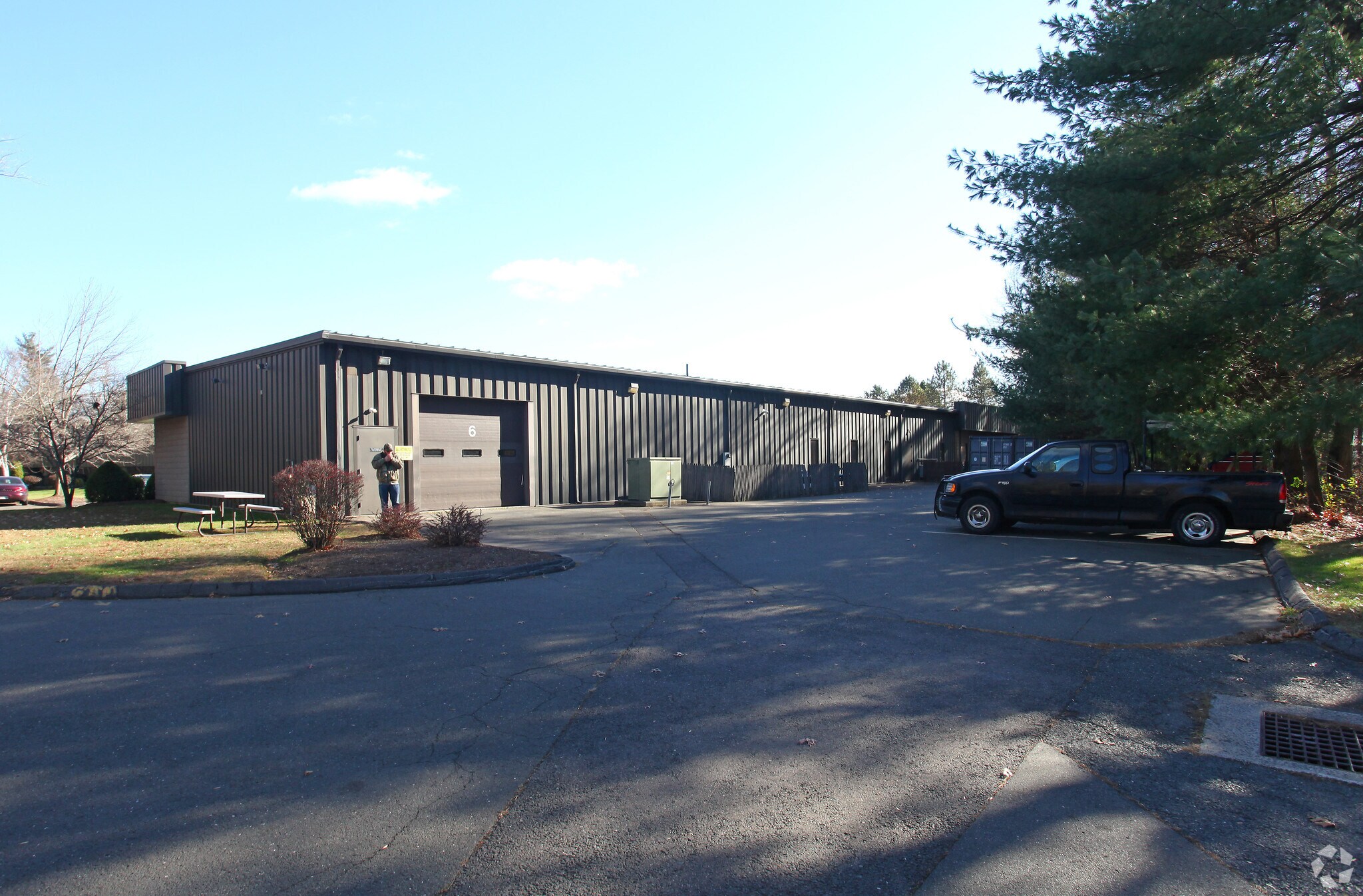7 Annginna Dr, Enfield, CT à louer Photo de l’immeuble– Image 1 sur 17
