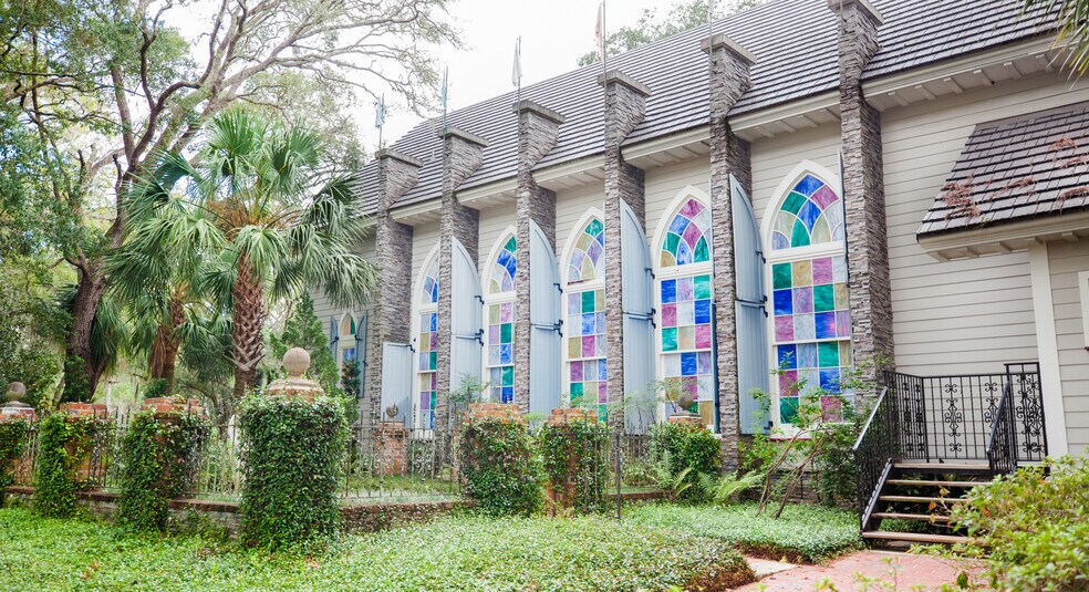 219 Highway 51 NE, Steinhatchee, FL à vendre - Photo de l’immeuble – Image 3 sur 44