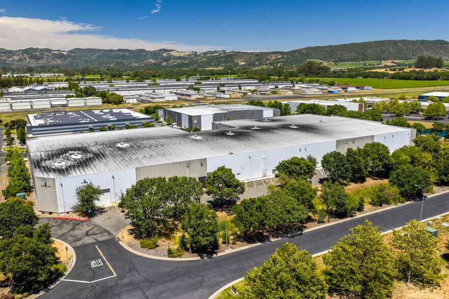 21945 Carneros Lake Ln, Sonoma, CA à louer - Aérien – Image 1 sur 6