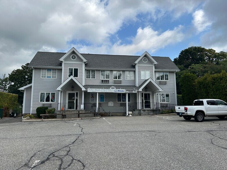 1081 E Putnam Ave, Riverside, CT à louer - Photo de l’immeuble – Image 2 sur 6