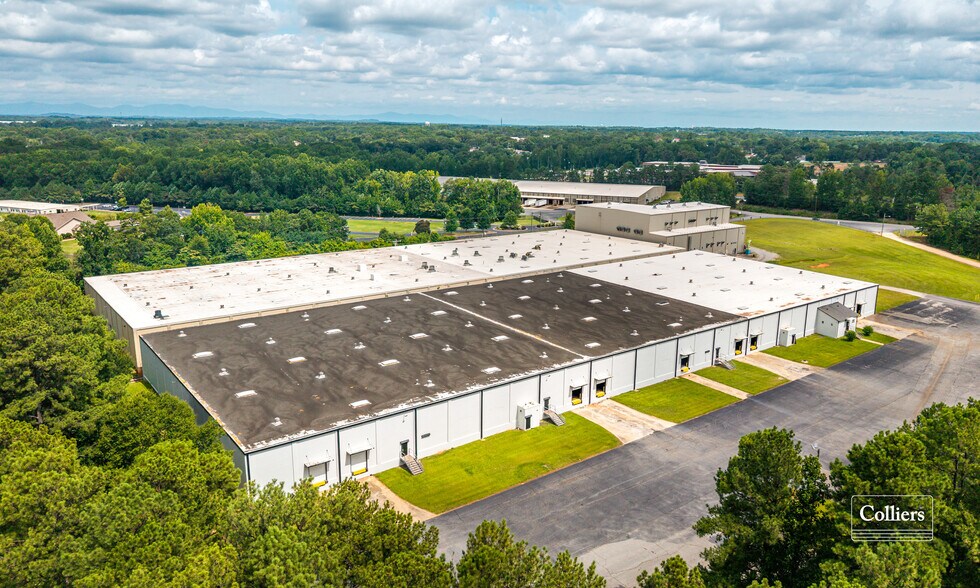 185 Littlejohn St, Spartanburg, SC à louer - Photo de l’immeuble – Image 3 sur 6