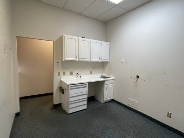 151 W Washington Ave, Washington, NJ à louer Photo intérieure– Image 1 sur 4