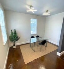 727 W Hargett St, Raleigh, NC à louer Photo intérieure– Image 2 sur 5