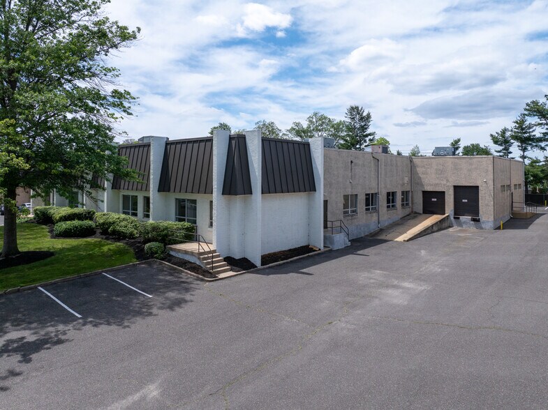 1803 Underwood Blvd, Delran, NJ à louer - Photo de l’immeuble – Image 3 sur 5
