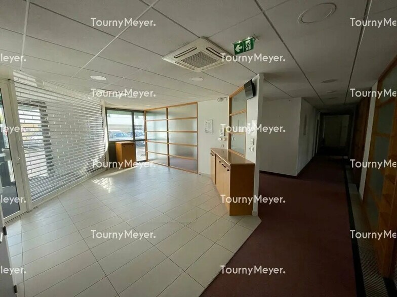 Local commercial dans Rennes à louer - Photo intérieure – Image 2 sur 5