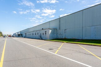 Plus de détails pour 14 Van Dyke Ave, New Brunswick, NJ - Industriel/Logistique à louer