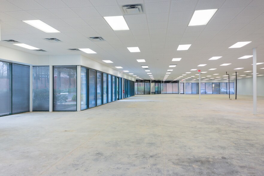 100 Chastain Center Blvd, Kennesaw, GA à louer - Photo intérieure – Image 3 sur 18