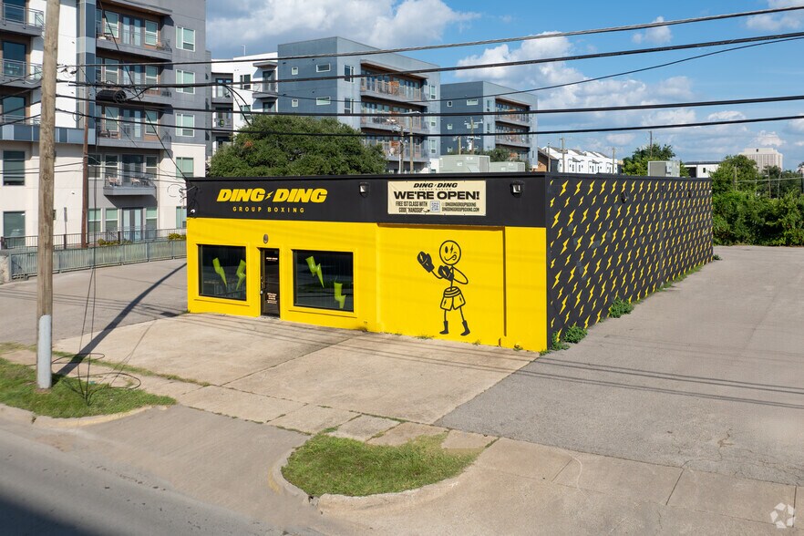 3516 Ross Ave, Dallas, TX à louer - Photo de l’immeuble – Image 3 sur 24