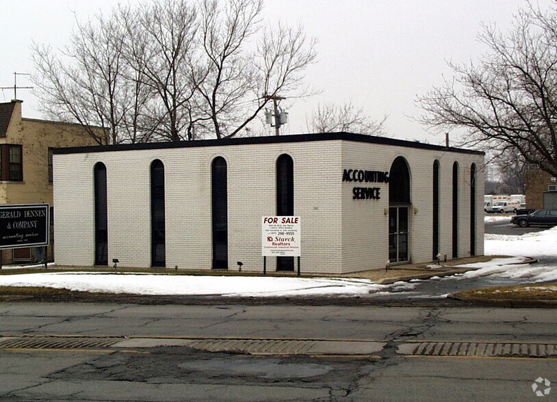 1640 Elk Blvd, Des Plaines, IL à louer - Photo principale – Image 1 sur 5