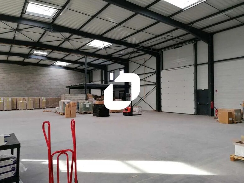 155 Route De Grenoble, Saint-Priest à louer - Photo de l’immeuble – Image 3 sur 20