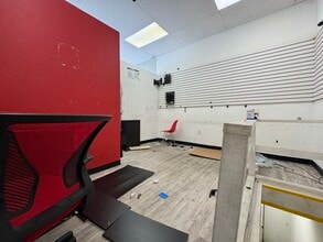 156-164 Delancey St, New York, NY à louer Photo intérieure– Image 2 sur 6