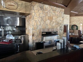 67 Main St, Salem, NH à louer Photo intérieure– Image 1 sur 4