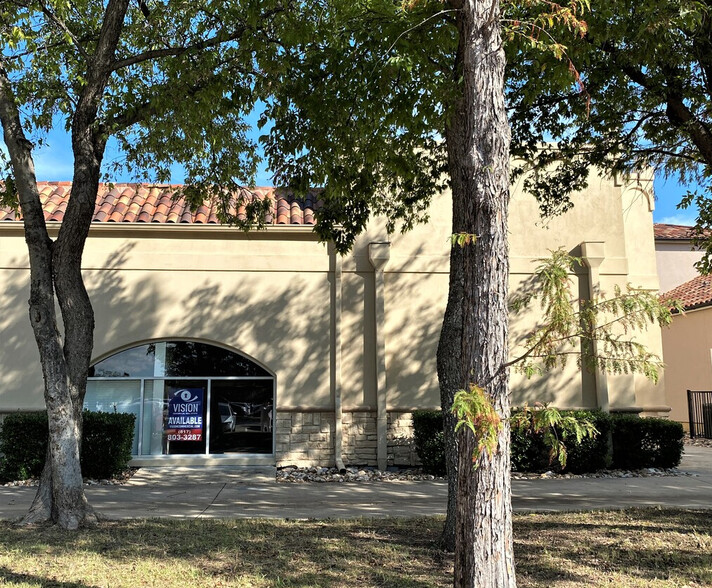 60 Village Ln, Colleyville, TX à louer - Photo de l’immeuble – Image 3 sur 19
