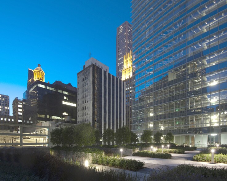 811 Main St, Houston, TX à louer - Photo de l’immeuble – Image 2 sur 13