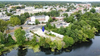 Plus de détails pour 305 W Main, Riverhead, NY - Terrain à vendre