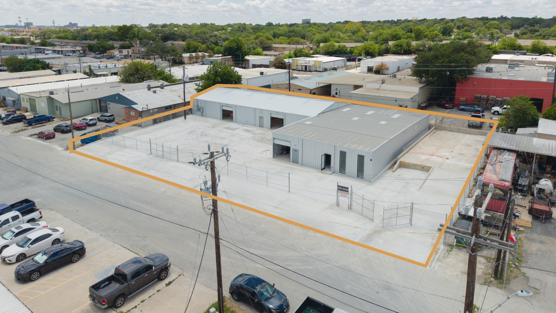 118-122 W Turbo Dr, San Antonio, TX à louer Photo intérieure– Image 1 sur 17