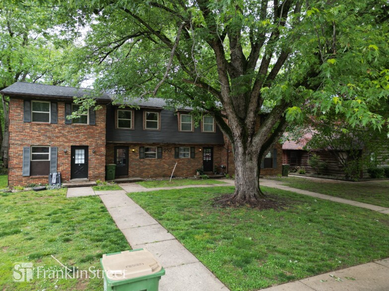 242 Shenandoah Pl, Henderson, KY à vendre - Photo de l’immeuble – Image 2 sur 14