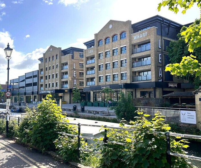 Brownfields, Hertford à vendre - Photo de l’immeuble – Image 2 sur 17