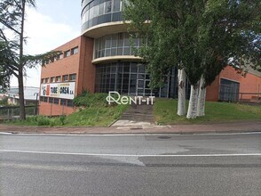 Industriel/Logistique dans Castellbisbal, Barcelona à louer Photo de l’immeuble– Image 1 sur 11