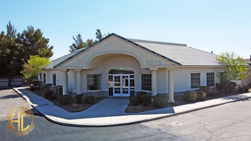 3515 E Harmon Ave, Las Vegas, NV à louer - Photo de l’immeuble – Image 2 sur 9