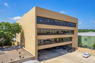 Plus de détails pour 1305 W 34th St, Austin, TX - Médical à louer