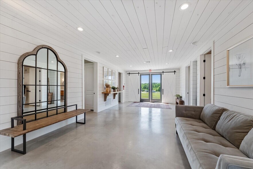 12162 Wyatt Rd, Montgomery, TX à vendre - Photo de l’immeuble – Image 3 sur 12